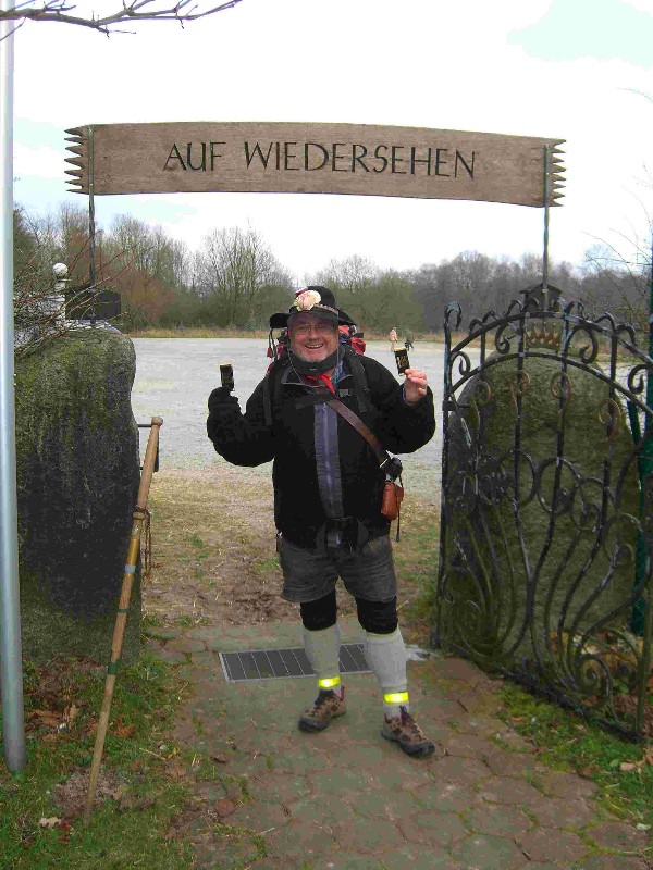 Klicken zum schliessen Klicken zum schliessen