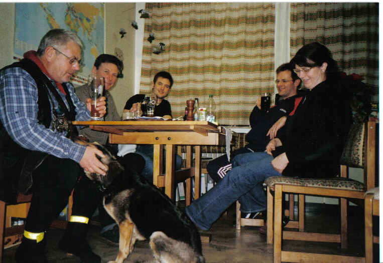 Klicken zum schliessen Klicken zum schliessen